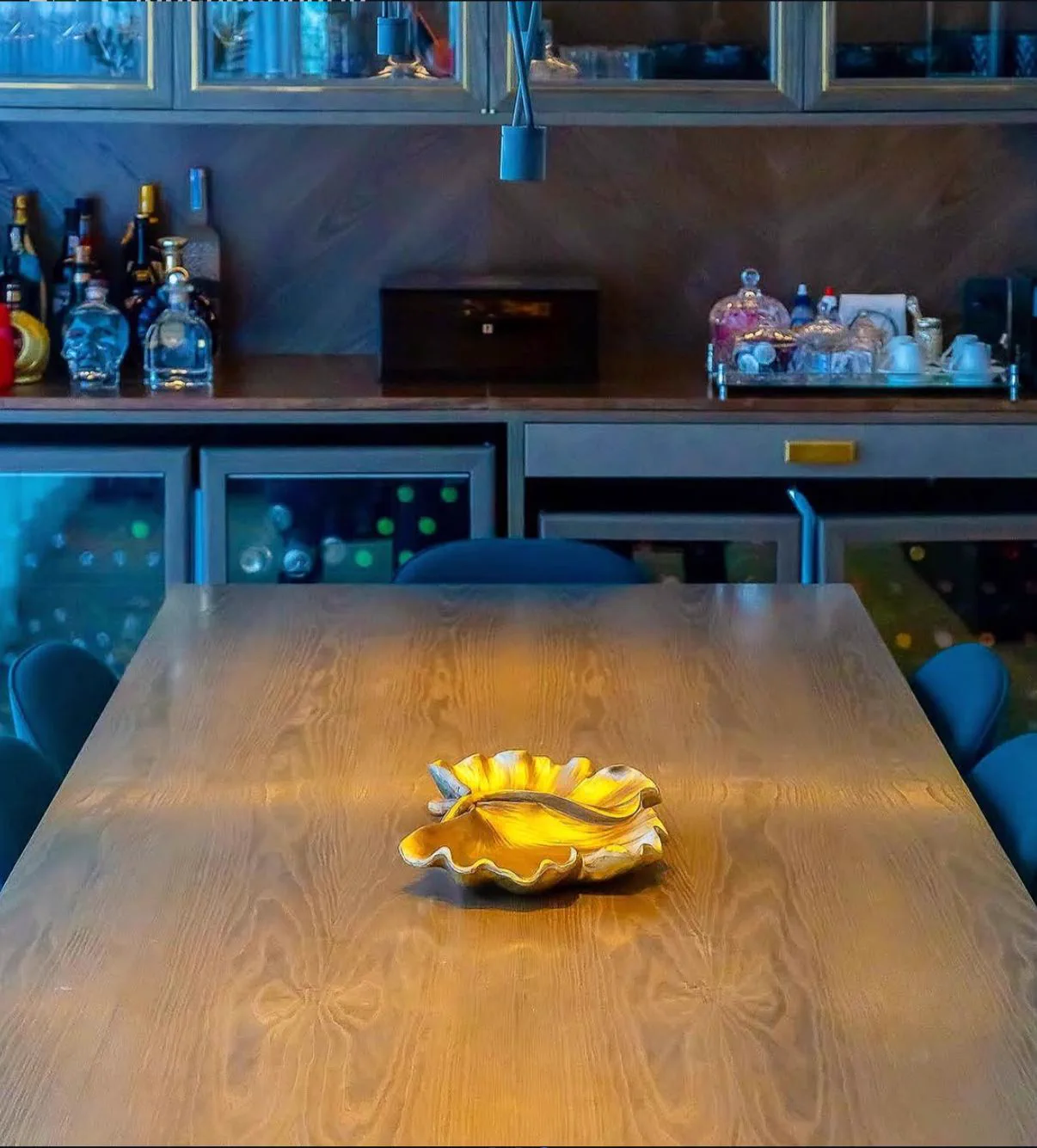 Espaço gourmet e adega climatizada